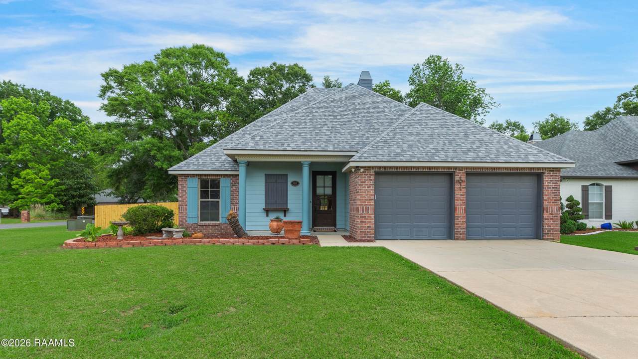 101 Spring Lake Circle - Photo 1