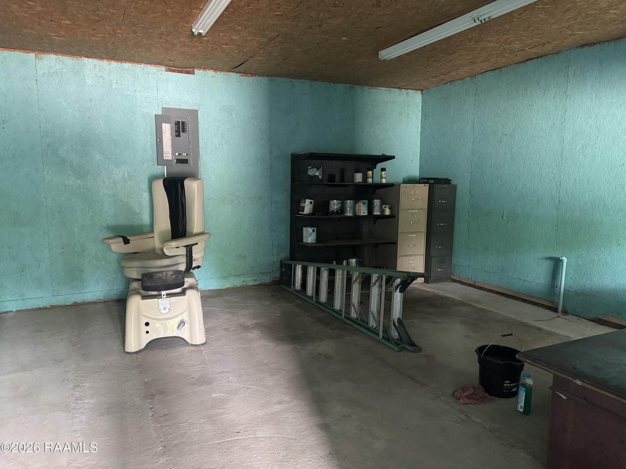 https://bt-photos.global.ssl.fastly.net/acadiana/1280_boomver_1_2600003732-2.jpg