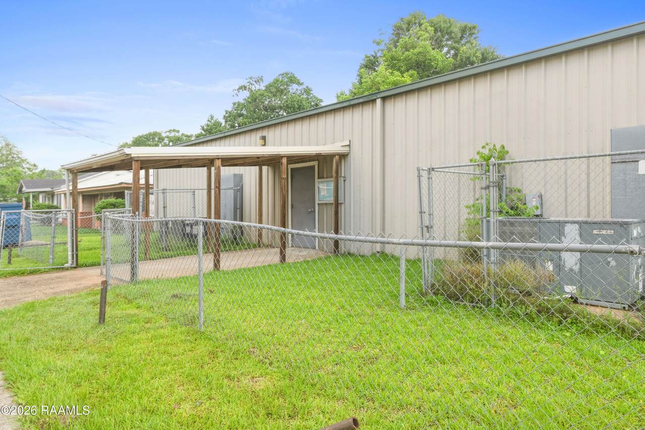 https://bt-photos.global.ssl.fastly.net/acadiana/1280_boomver_1_2600004222-2.jpg