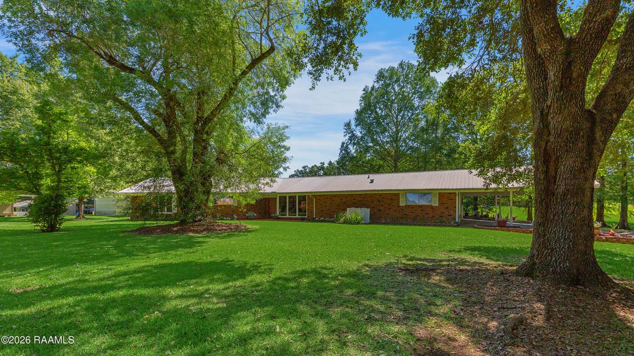 117 Saint Mary Avenue - Photo 1