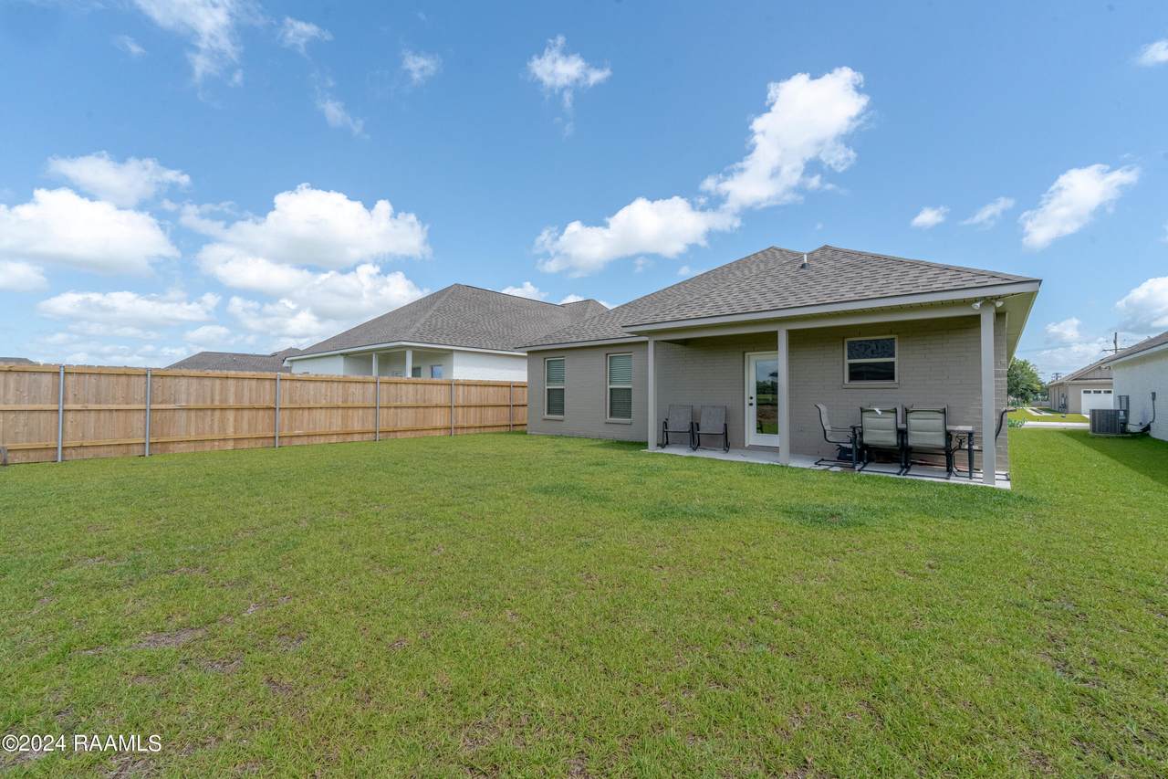 https://bt-photos.global.ssl.fastly.net/acadiana/1280_boomver_1_2600004320-2.jpg