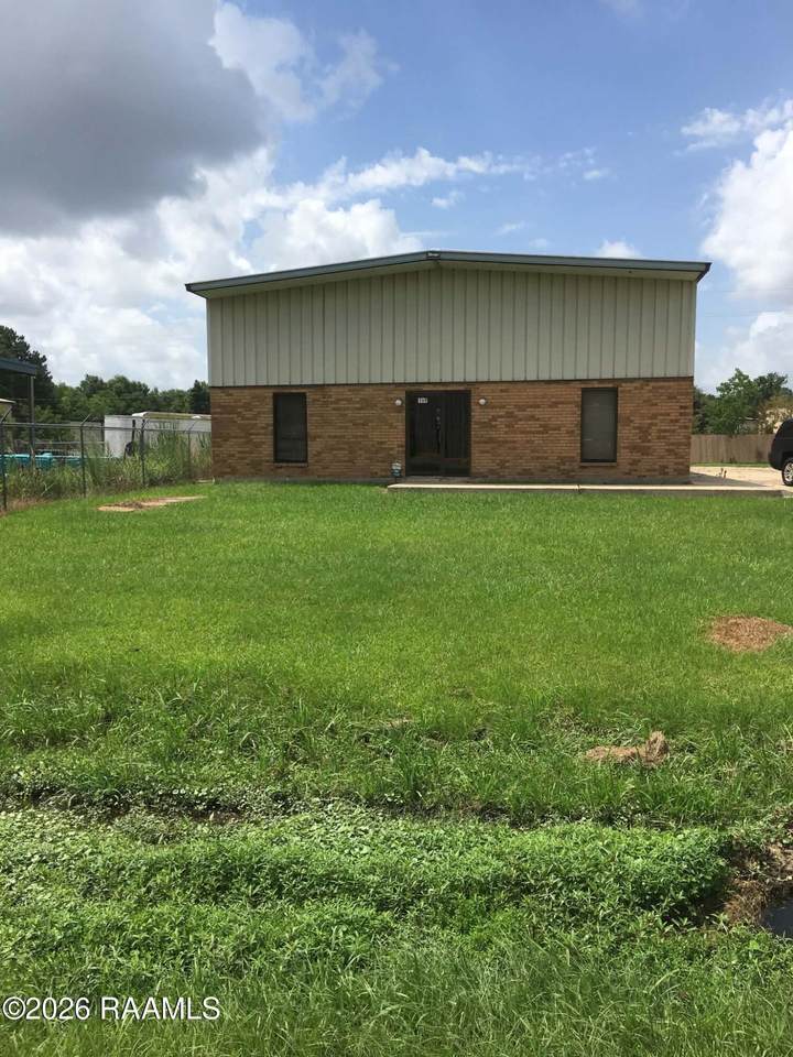 https://bt-photos.global.ssl.fastly.net/acadiana/1280_boomver_1_2600004808-2.jpg