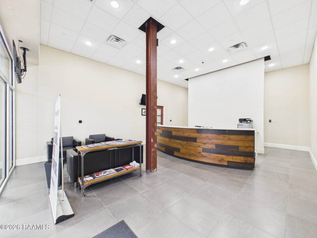 https://bt-photos.global.ssl.fastly.net/acadiana/1280_boomver_1_2600005138-2.jpg