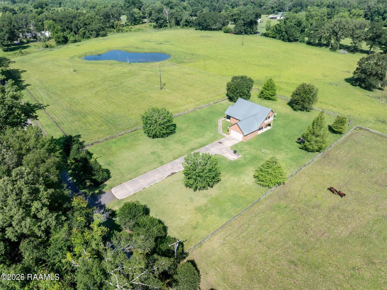 https://bt-photos.global.ssl.fastly.net/acadiana/1280_boomver_1_2600005338-2.jpg