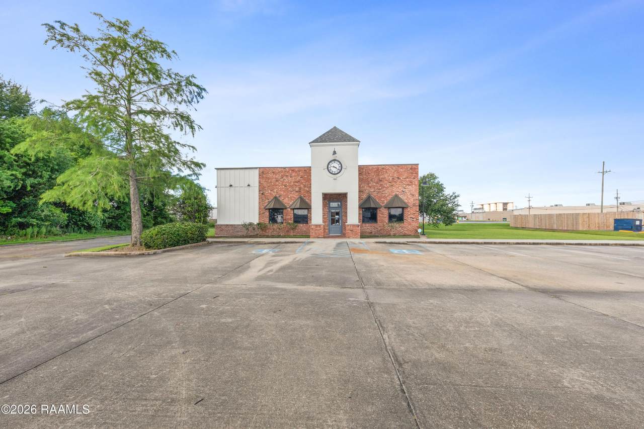 https://bt-photos.global.ssl.fastly.net/acadiana/1280_boomver_1_2600005355-2.jpg