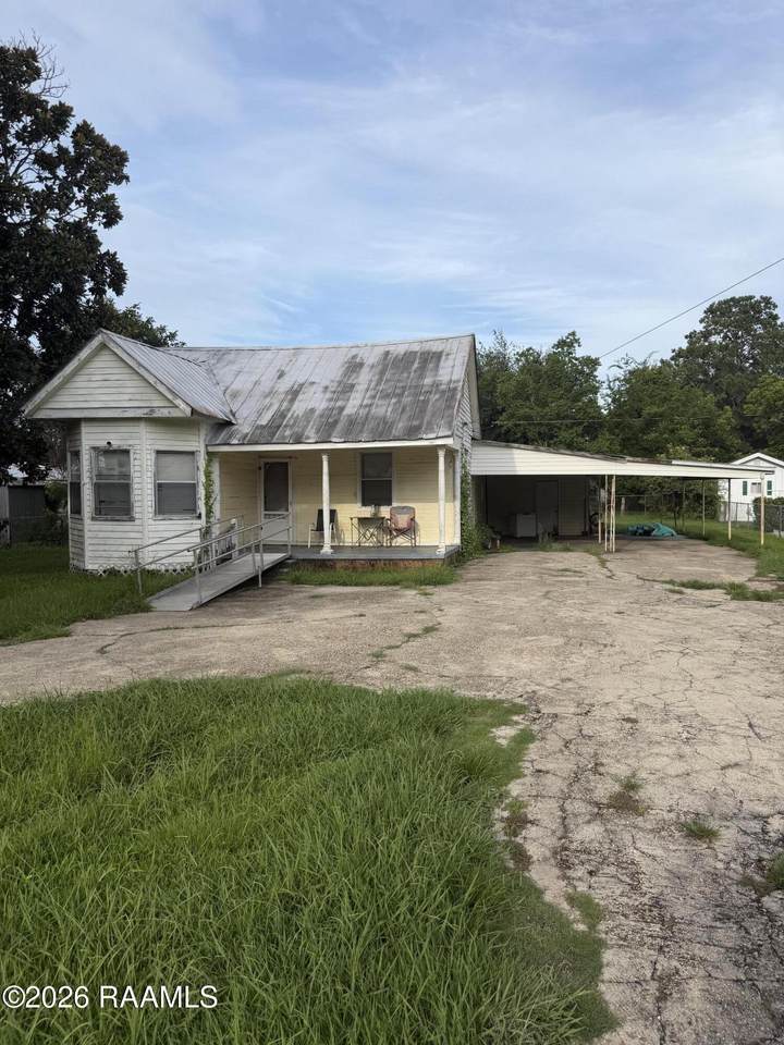 914 Wallior Street - Photo 1