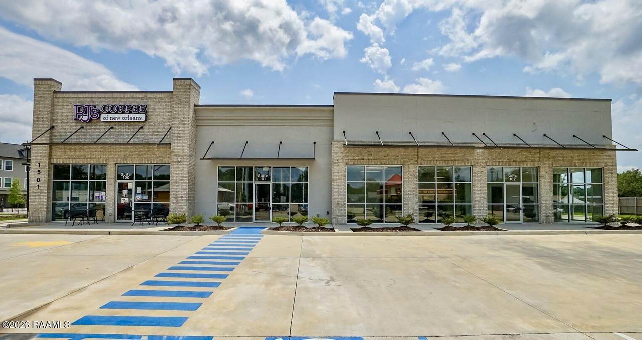 1501 Pinhook Road - Photo 1