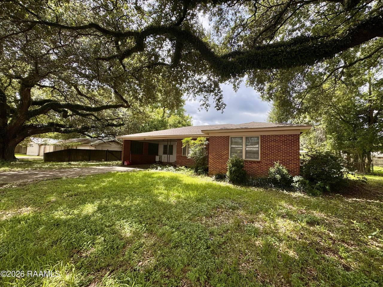 https://bt-photos.global.ssl.fastly.net/acadiana/1280_boomver_1_2600005860-2.jpg