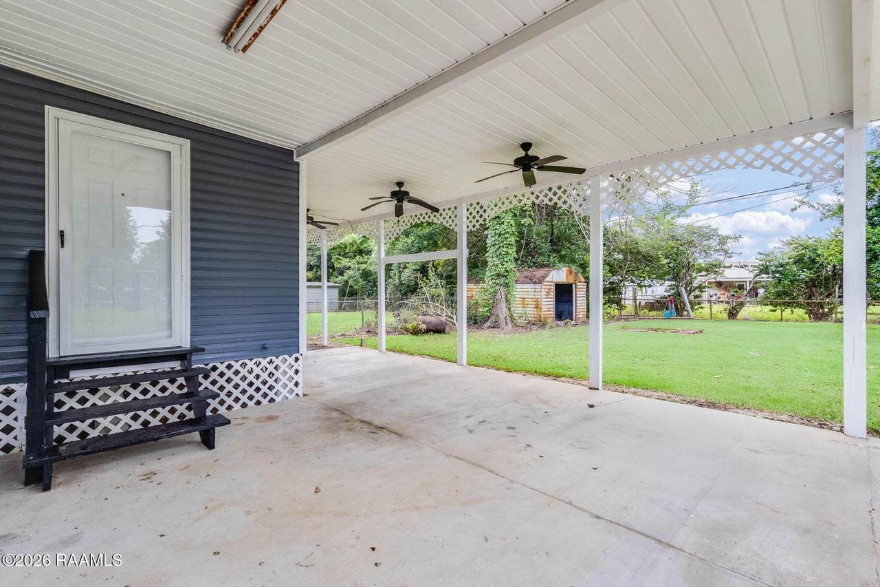 https://bt-photos.global.ssl.fastly.net/acadiana/1280_boomver_1_2600005939-2.jpg