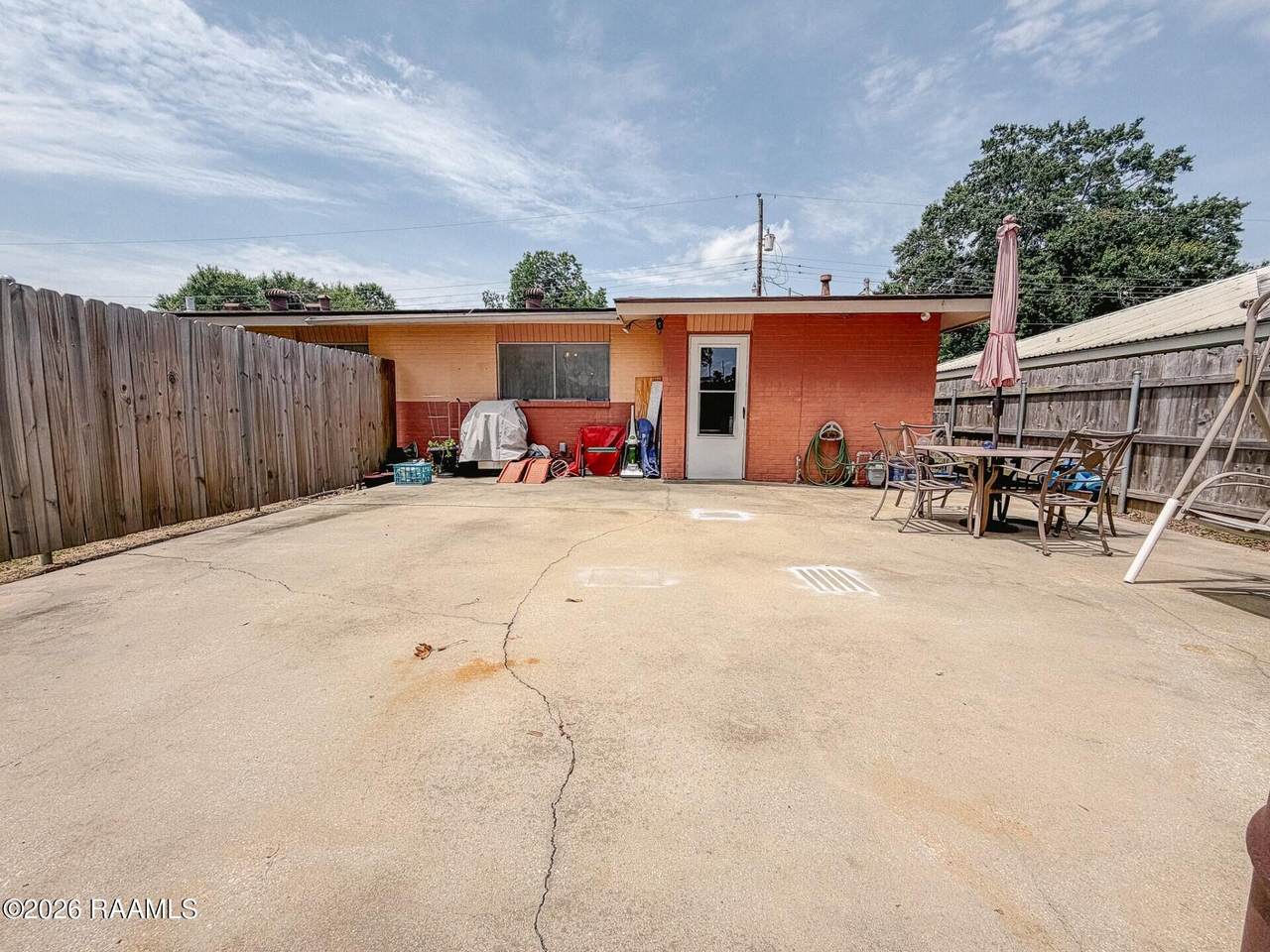 https://bt-photos.global.ssl.fastly.net/acadiana/1280_boomver_1_2600005963-2.jpg