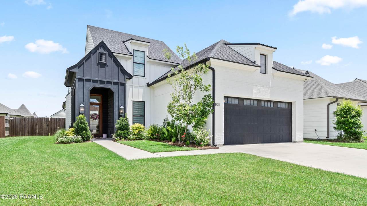 105 Sleeply View Drive - Photo 1