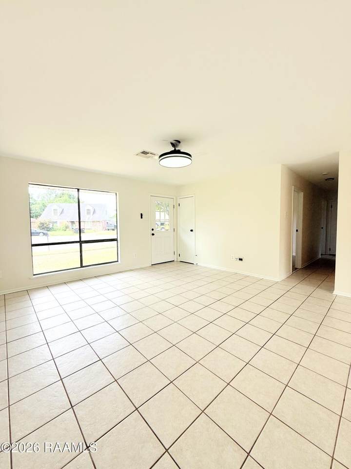 https://bt-photos.global.ssl.fastly.net/acadiana/1280_boomver_1_2600006100-2.jpg