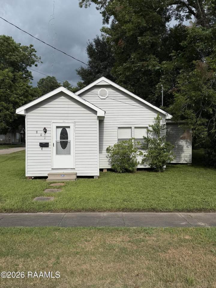 801 East Street - Photo 1