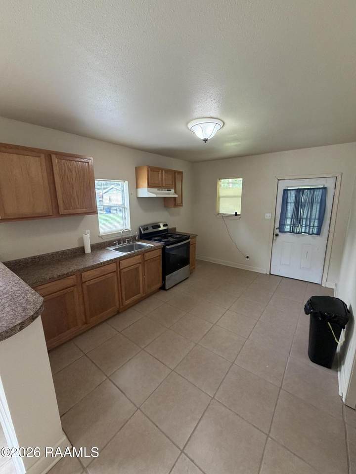 https://bt-photos.global.ssl.fastly.net/acadiana/1280_boomver_1_2600006123-2.jpg