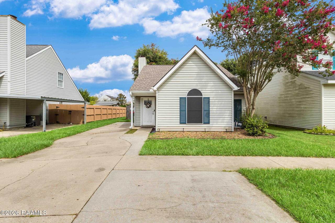 118 Syrup Row - Photo 1