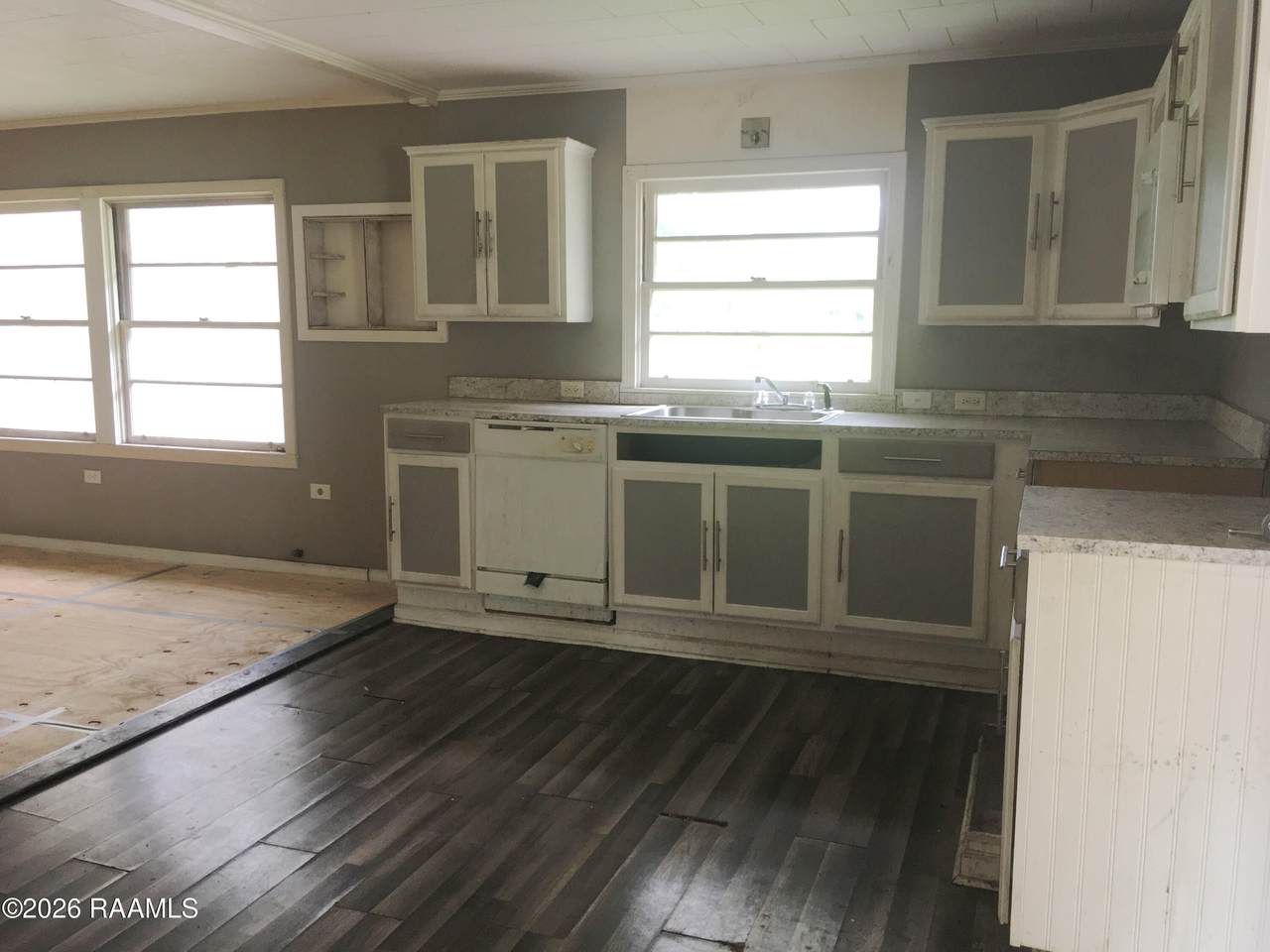 https://bt-photos.global.ssl.fastly.net/acadiana/1280_boomver_1_2600006216-2.jpg