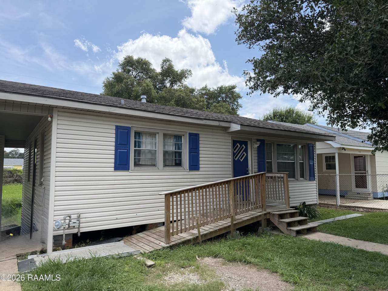 1311 Henry Street - Photo 1