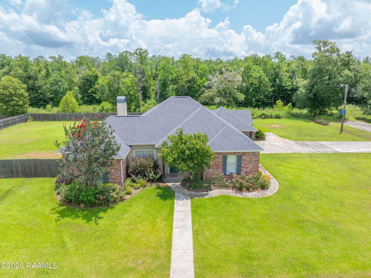 https://bt-photos.global.ssl.fastly.net/acadiana/1280_boomver_1_2600006225-2.jpg