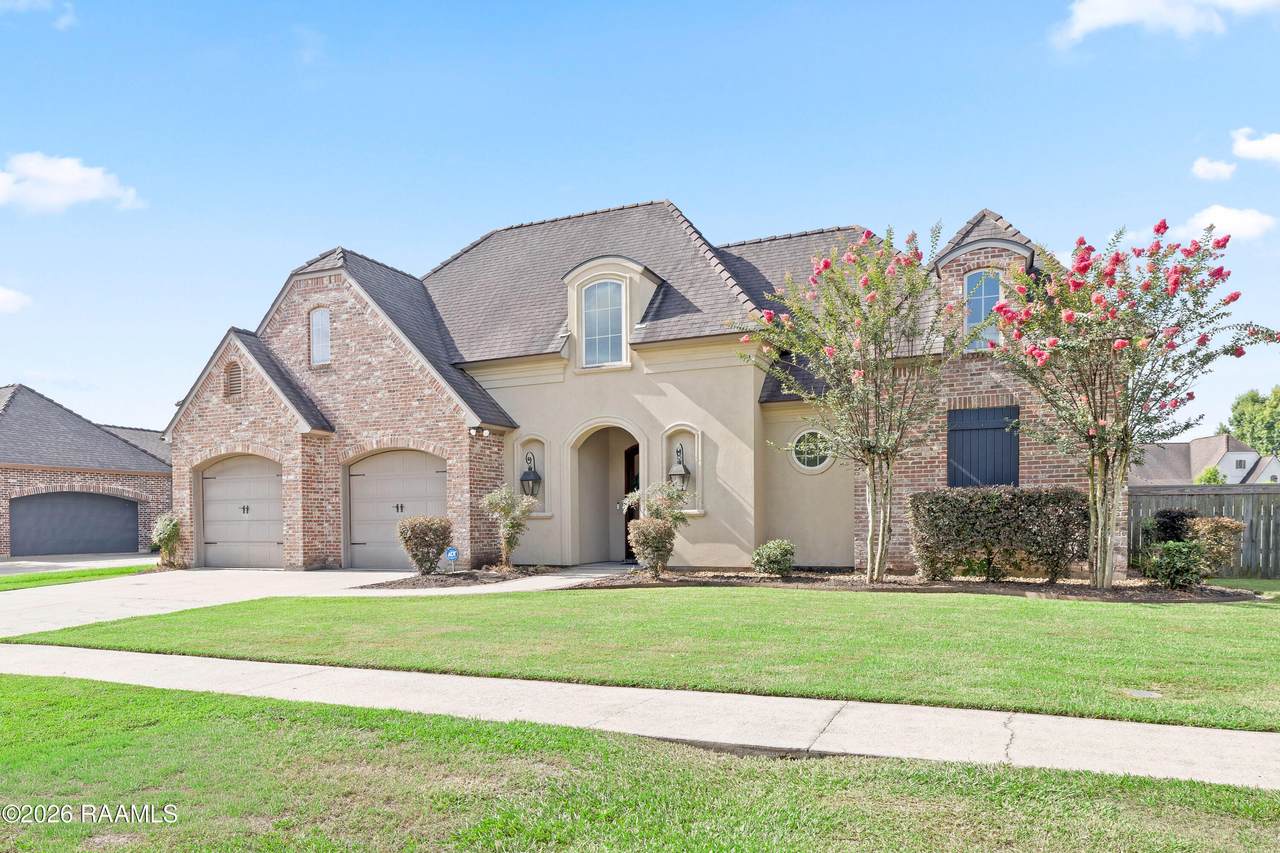 https://bt-photos.global.ssl.fastly.net/acadiana/1280_boomver_1_2600006270-2.jpg