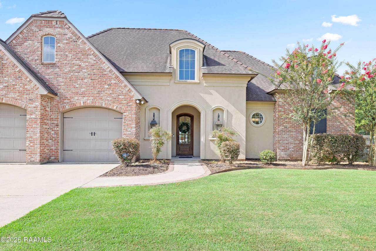 https://bt-photos.global.ssl.fastly.net/acadiana/1280_boomver_1_2600006270-2.jpg