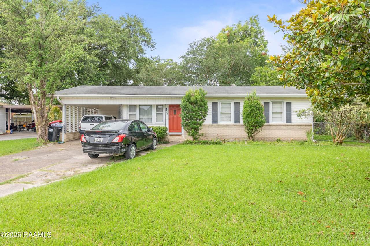 103 Edwis Street - Photo 1