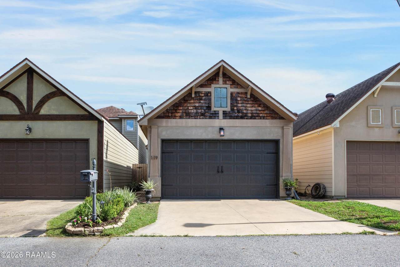 119 Villa Park Lane - Photo 1