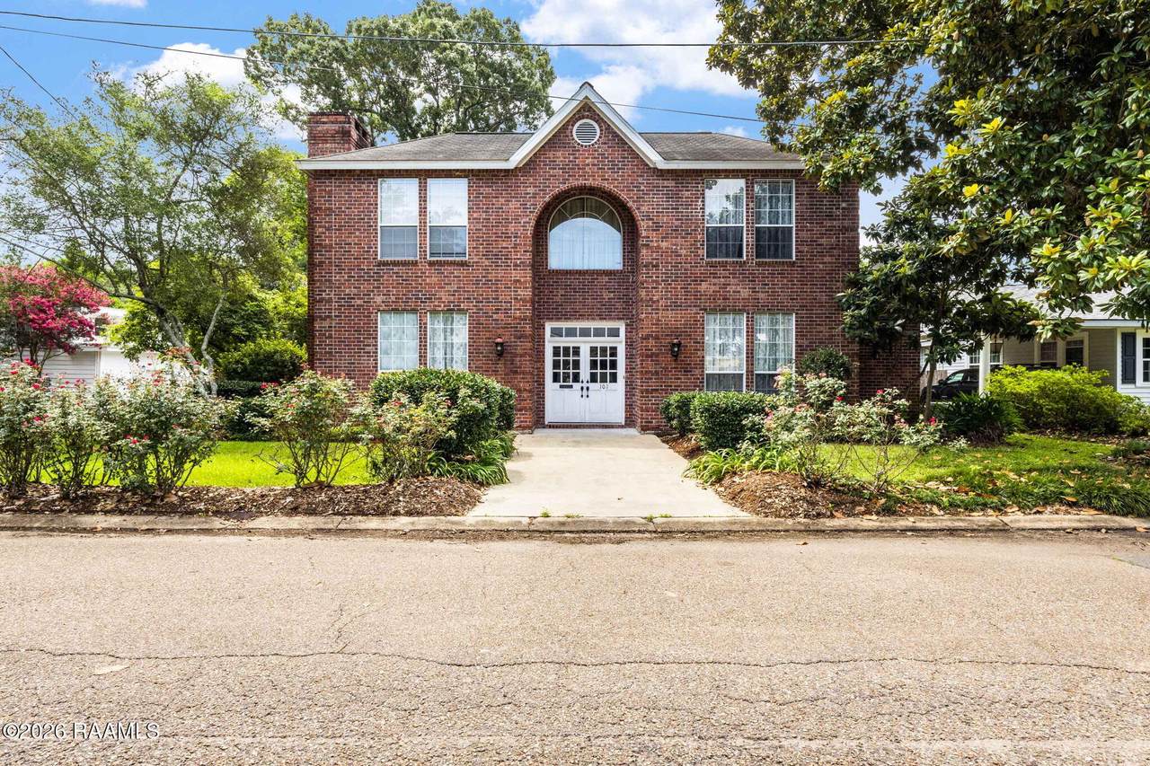 101 Oleander Street - Photo 1