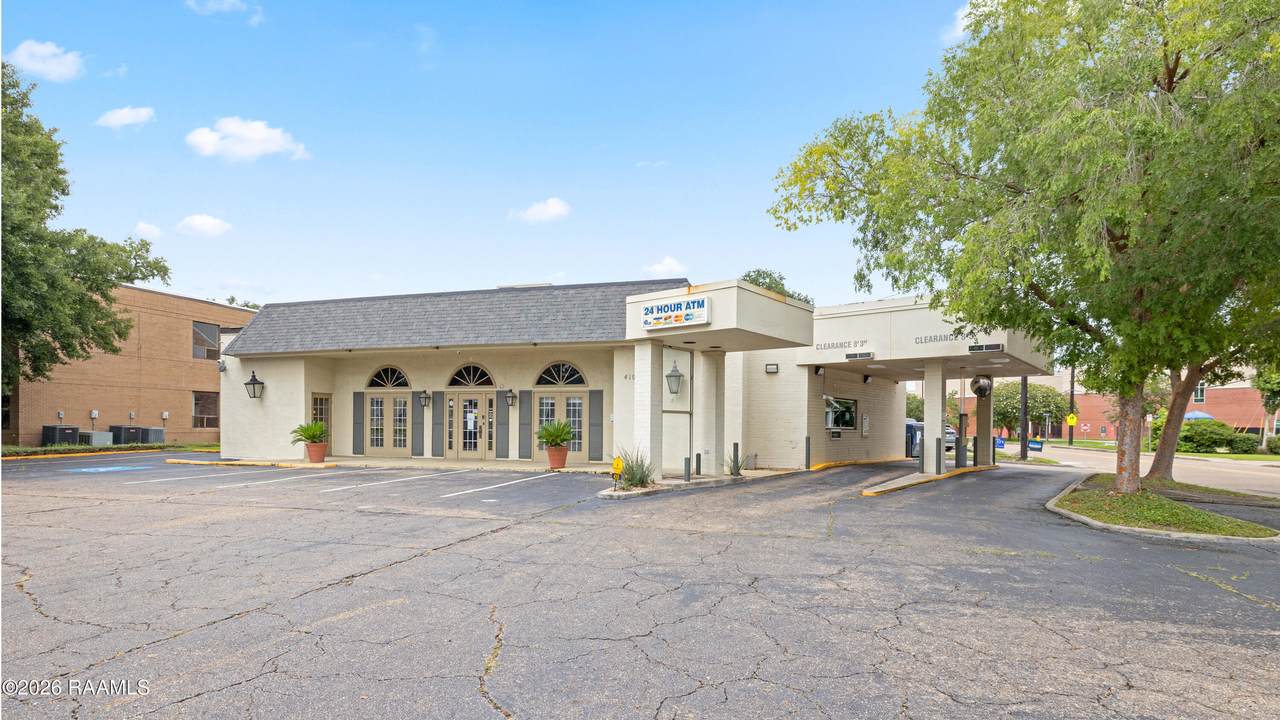 410 University Avenue - Photo 1