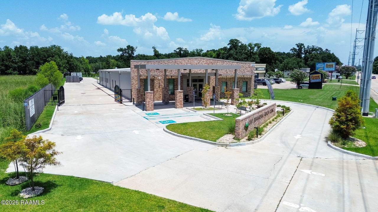 1324 Ambassador Caffery Parkway - Photo 1