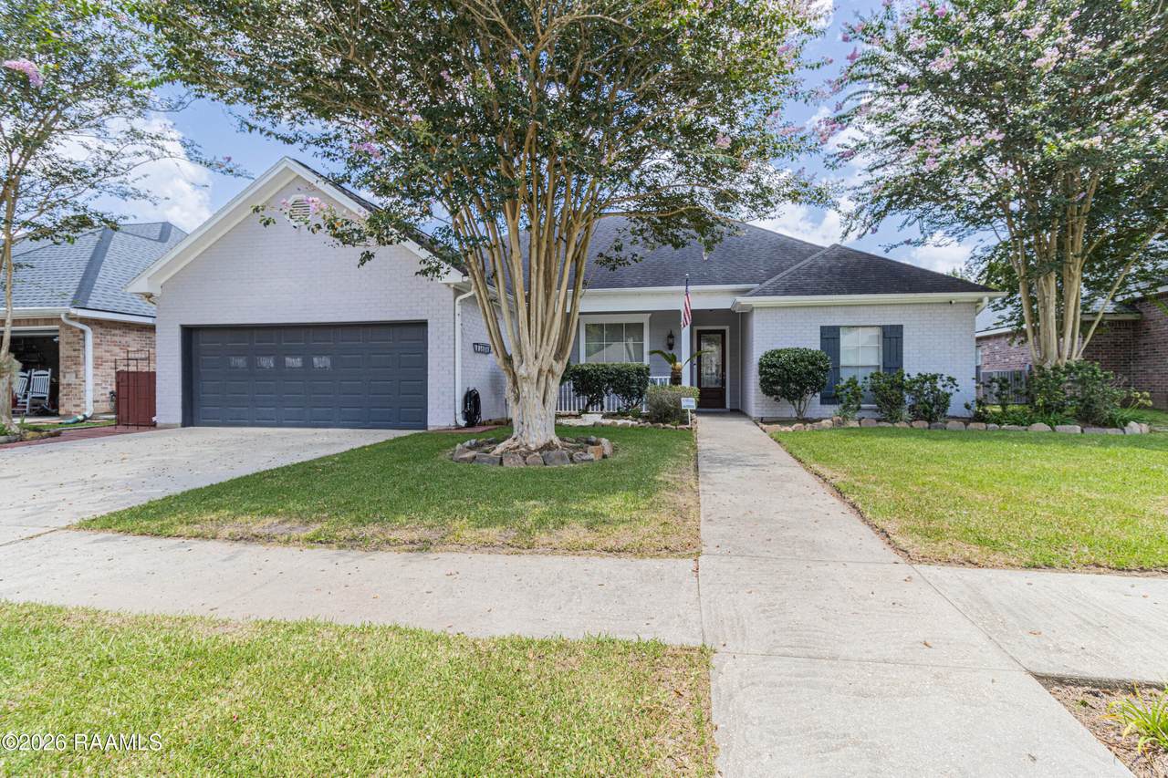 https://bt-photos.global.ssl.fastly.net/acadiana/1280_boomver_1_2600006797-2.jpg