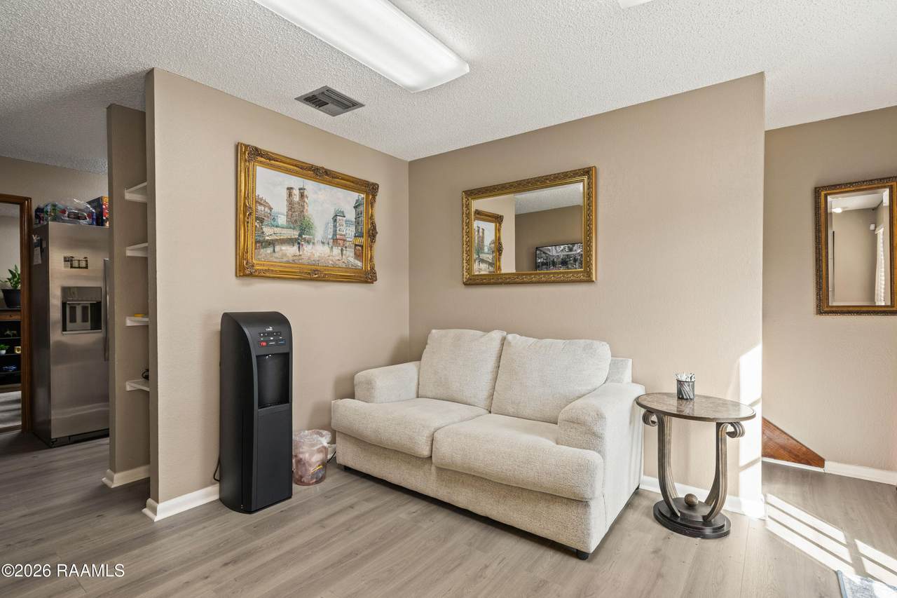 https://bt-photos.global.ssl.fastly.net/acadiana/1280_boomver_1_2600006908-2.jpg