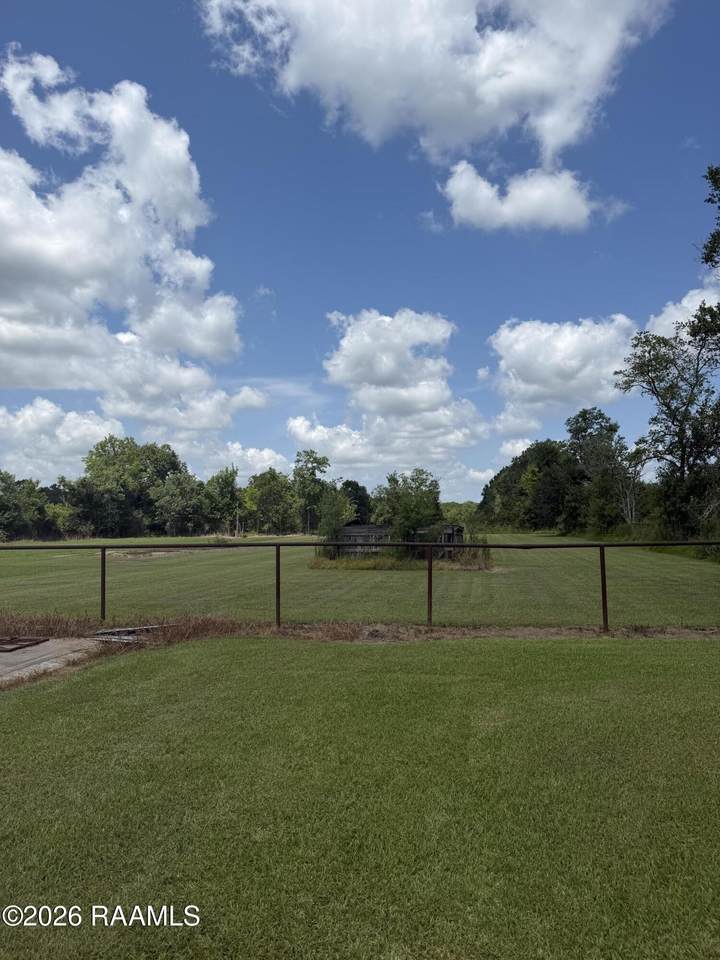 https://bt-photos.global.ssl.fastly.net/acadiana/1280_boomver_1_2600007132-2.jpg