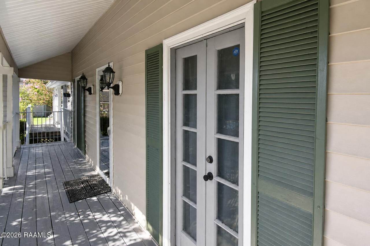 https://bt-photos.global.ssl.fastly.net/acadiana/1280_boomver_1_2600007158-2.jpg