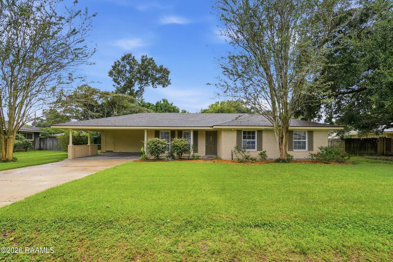 217 Meadow Lane - Photo 1