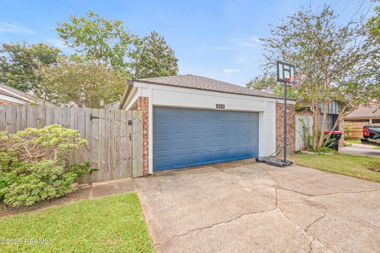 https://bt-photos.global.ssl.fastly.net/acadiana/1280_boomver_1_2600007578-2.jpg