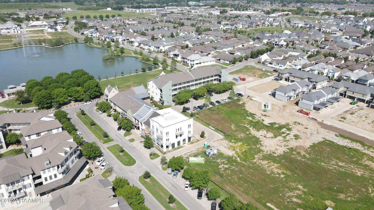 https://bt-photos.global.ssl.fastly.net/acadiana/1280_boomver_1_2600007655-2.jpg