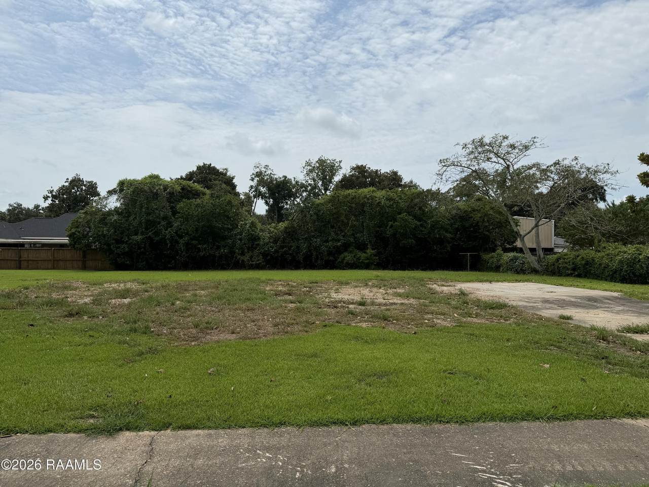 124 Charles Drive - Photo 1