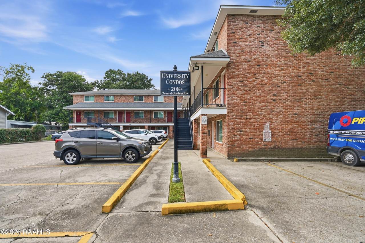 https://bt-photos.global.ssl.fastly.net/acadiana/1280_boomver_1_2600008677-2.jpg