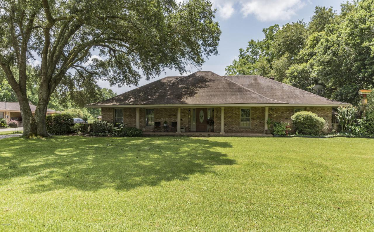906 Hwy 1252 - Photo 1