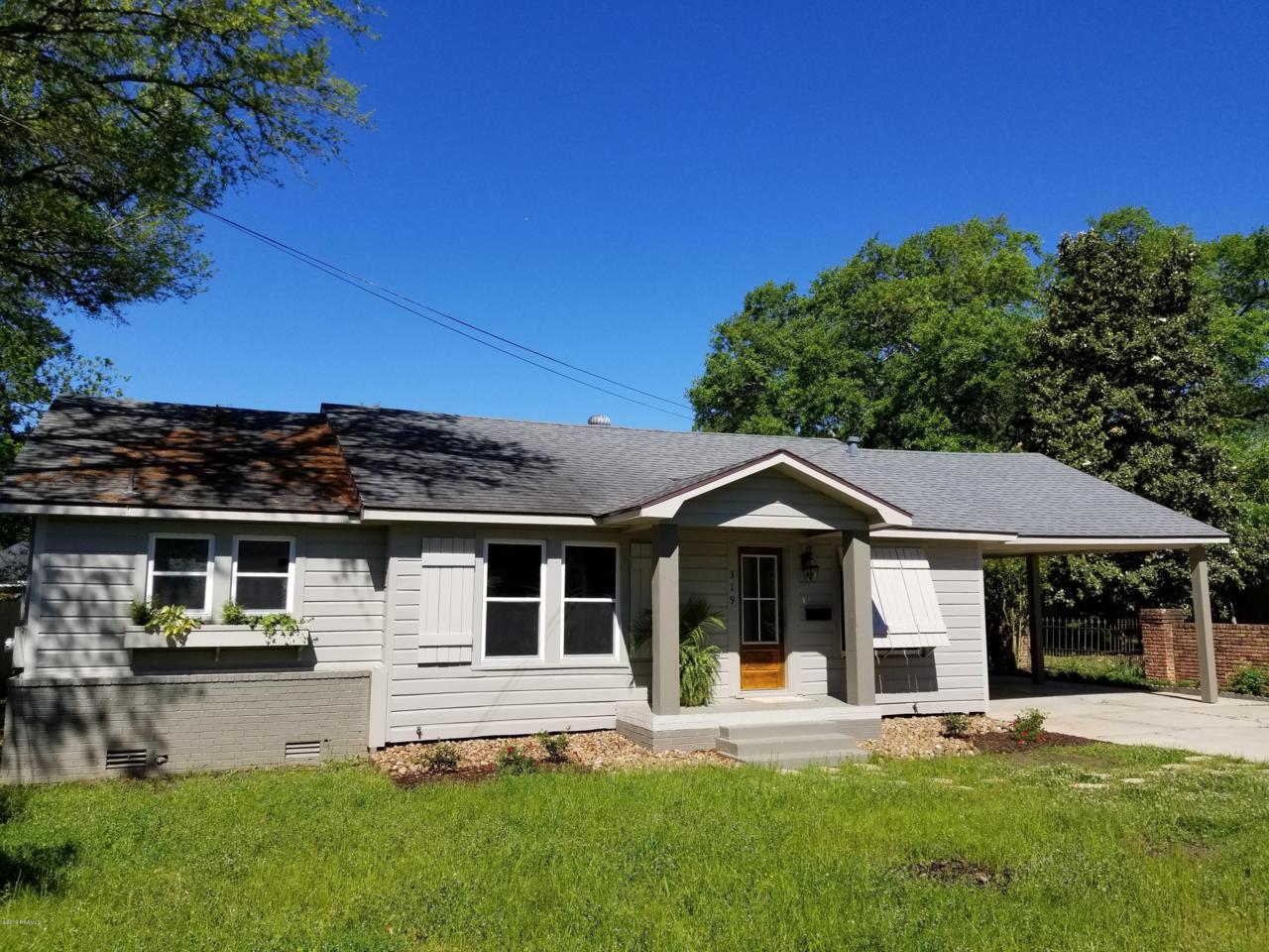 319 8th Street - Photo 1