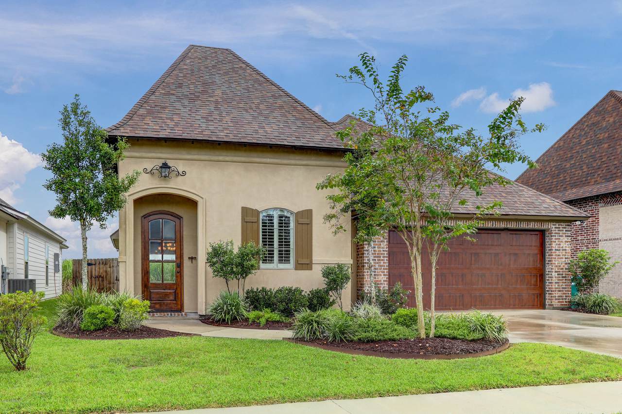 315 Cypress View Drive - Photo 1