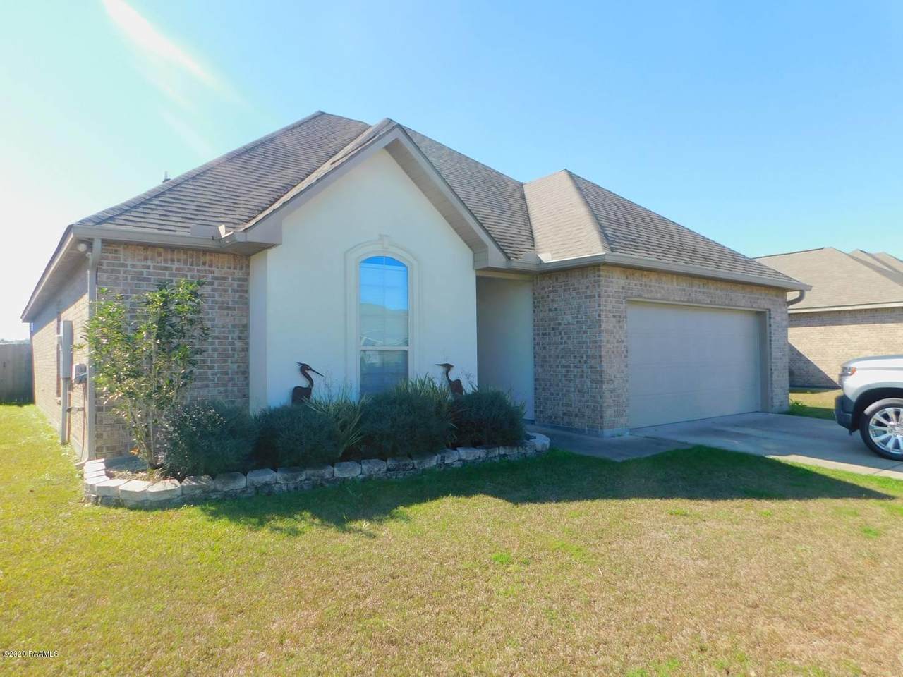111 Timber Edge Drive - Photo 1