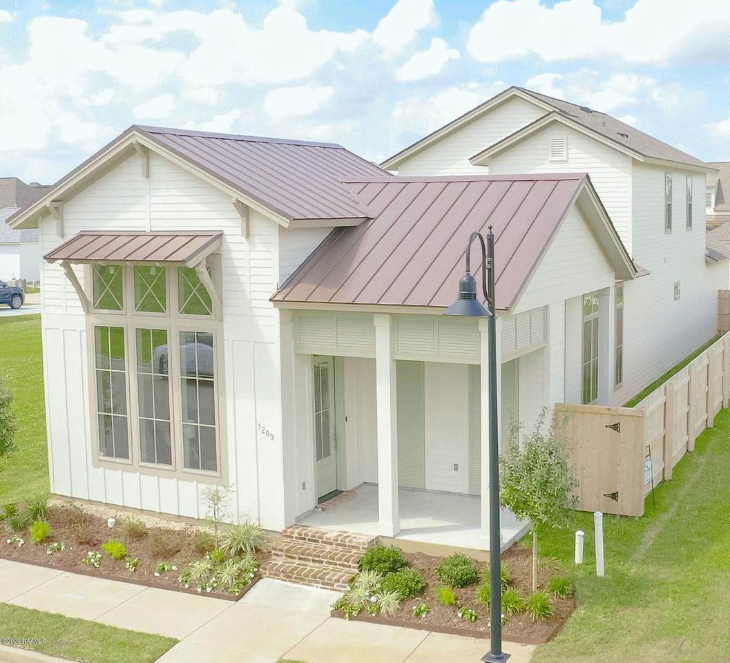 1209 Broyles Lane - Photo 1