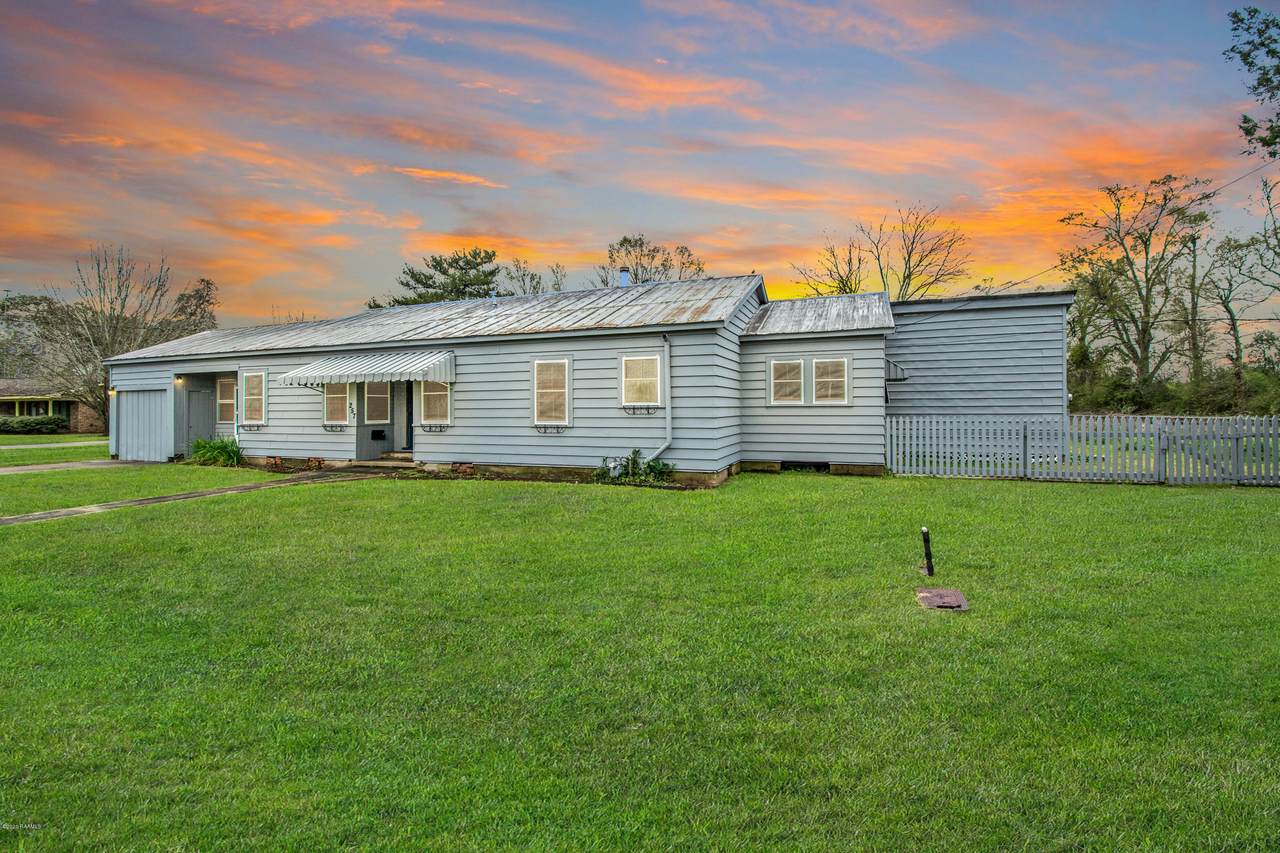 257 Ledoux Street - Photo 1 257 Ledoux Street - Photo 1