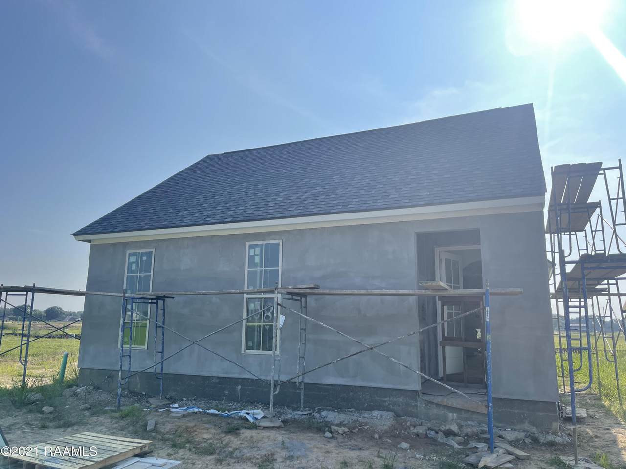 108 Sandstone Avenue - Photo 1