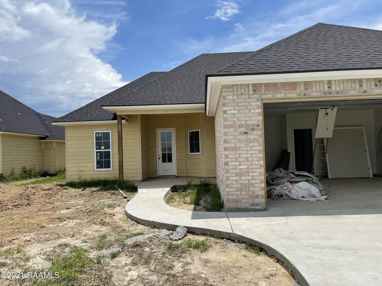 111 Fox Hill Road - Photo 1