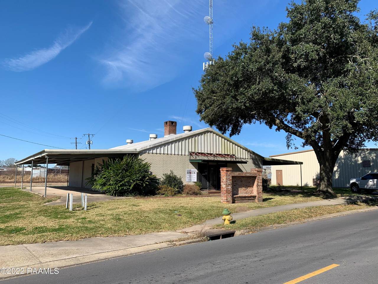 419 Buchanan Street - Photo 1