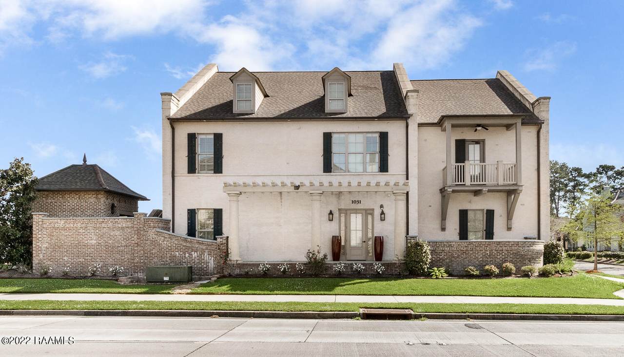 1031 Camellia Boulevard - Photo 1