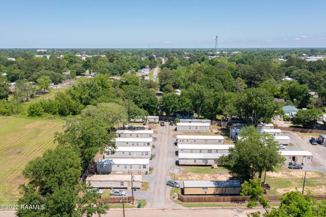 400 Raymond Street - Photo 1