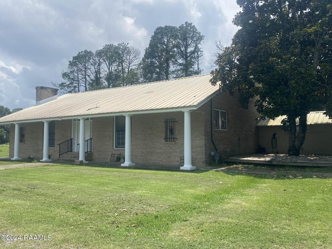 1026 Ryan Avenue - Photo 1
